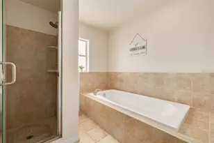 1541 68th Ave N, Saint Petersburg, FL 33702 - Photo 26