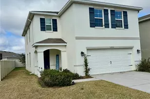 32860 Brooks Hawk Ln, Wesley Chapel, FL 33543 - Photo 2