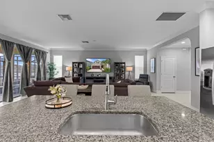 4745 Tramanto Ln, Wesley Chapel, FL 33543 - Photo 8