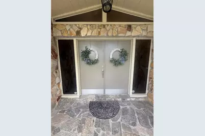 2215 Toniwood Lane, Palm Harbor, FL 34685 - Photo 8
