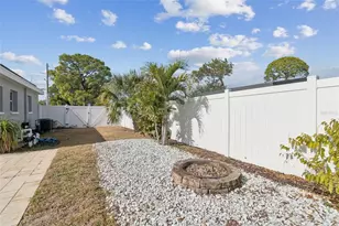 7631 18th Way N, Saint Petersburg, FL 33702 - Photo 36