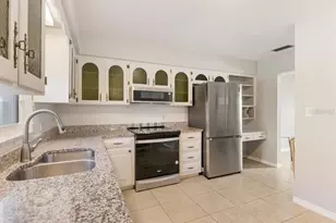 4716 Soapstone Dr, Tampa, FL 33615 - Photo 6