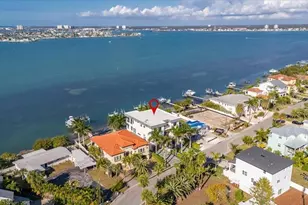 1320 Boca Ciega Isle Dr, Saint Pete Beach, FL 33706 - Photo 2