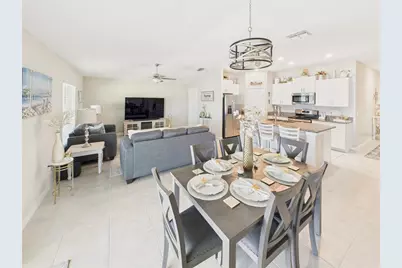 7011 King Creek Drive, Sun City Center, FL 33573 - Photo 14