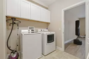 2566 Lk Mnr Dr, Land O Lakes, FL 34639 - Photo 58