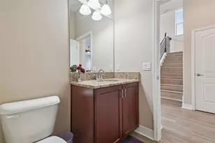 2566 Lk Mnr Dr, Land O Lakes, FL 34639 - Photo 16