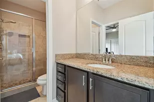 2566 Lk Mnr Dr, Land O Lakes, FL 34639 - Photo 56
