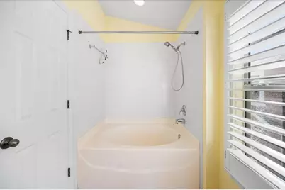 564 52nd Avenue N #1, Saint Petersburg, FL 33703 - Photo 24