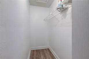 5023 Terrace Palms Cir, Tampa, FL 33617 - Photo 38