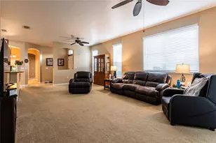 1627 Sassafras Dr, Wesley Chapel, FL 33543 - Photo 8