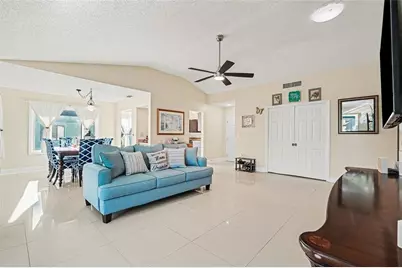 1007 Lake Avoca Drive, Tarpon Springs, FL 34689 - Photo 6