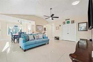 1007 Lake Avoca Dr, Tarpon Springs, FL 34689 - Photo 6