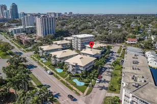 1036 N Shore Dr NE, Saint Petersburg, FL 33701 - Photo 36