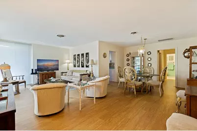 1036 North Shore Drive NE #1, Saint Petersburg, FL 33701 - Photo 6