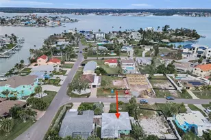 15812 3rd St E, Redington Beach, FL 33708 - Photo 8