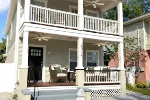 2117 W Spruce St, Tampa, FL 33607 - Photo 1