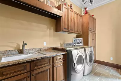 25 W Spanish Main Street, Tampa, FL 33609 - Photo 18