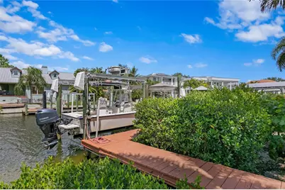 25 W Spanish Main Street, Tampa, FL 33609 - Photo 60
