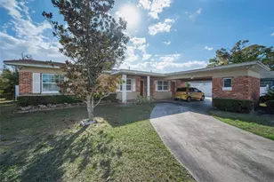 2122 W Erna Dr, Tampa, FL 33603 - Photo 56