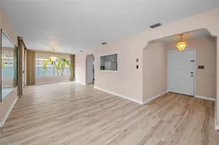 2122 W Erna Dr, Tampa, FL 33603 - Photo 6