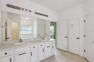 12707 Linda Dr, Tampa, FL 33612 - Photo 18