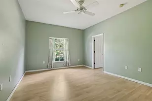 12707 Linda Dr, Tampa, FL 33612 - Photo 14