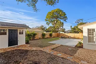 6261 20th St S, Saint Petersburg, FL 33712 - Photo 46