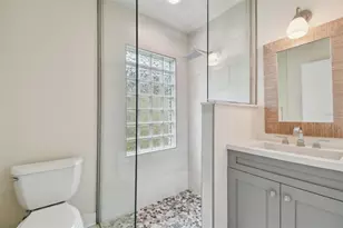 340 Mehlenbacher Rd, Belleair, FL 33756 - Photo 18