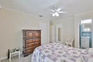5105 St Charles Pl, Tampa, FL 33610 - Photo 10