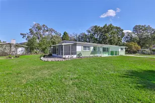 5105 St Charles Pl, Tampa, FL 33610 - Photo 2