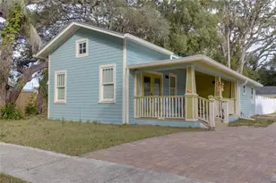 448 Locklie St, Dunedin, FL 34698 - Photo 4