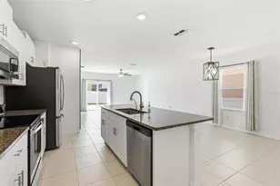 6451 Beverly Hls Dr, Zephyrhills, FL 33541 - Photo 12