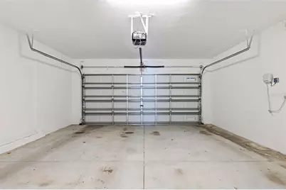 6451 Beverly Hills Drive, Zephyrhills, FL 33541 - Photo 14