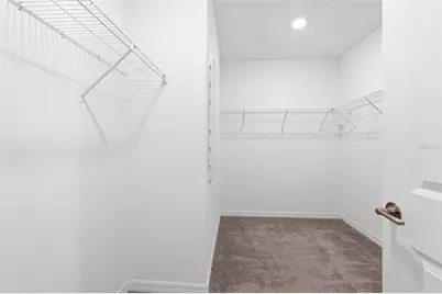 6451 Beverly Hills Drive, Zephyrhills, FL 33541 - Photo 24