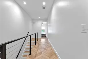 102 W Adalee, Tampa, FL 33603 - Photo 22