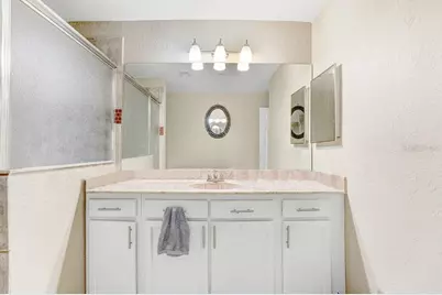 5031 Sunridge Palms Drive, Tampa, FL 33617 - Photo 24