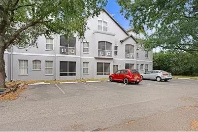 5031 Sunridge Palms Drive, Tampa, FL 33617 - Photo 1