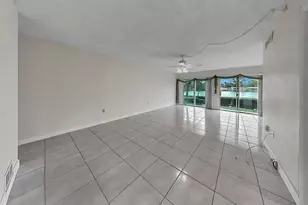 1655 S Highland Ave, Clearwater, FL 33756 - Photo 4