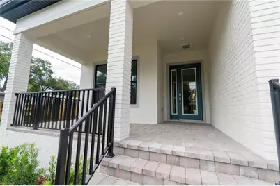4018 W Cleveland Street, Tampa, FL 33611 - Photo 2
