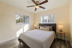8011 26th Ave N, Saint Petersburg, FL 33710 - Photo 18