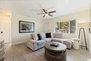8011 26th Ave N, Saint Petersburg, FL 33710 - Photo 2