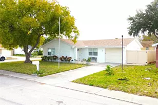 6314 Seabreeze Dr, Port Richey, FL 34668 - Photo 2