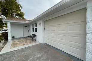 6314 Seabreeze Dr, Port Richey, FL 34668 - Photo 4