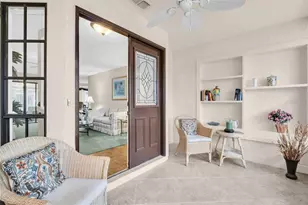 945 Rosewood Ln, Palm Harbor, FL 34684 - Photo 4