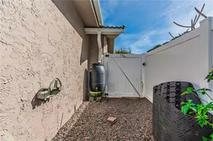 748 Helmsman St, Palm Harbor, FL 34685 - Photo 28