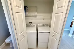 8758 Huntfield St, Tampa, FL 33635 - Photo 28