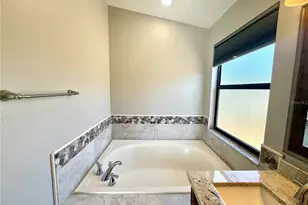 8758 Huntfield St, Tampa, FL 33635 - Photo 20