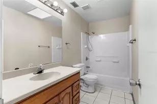 704 W Alamo Dr, Lakeland, FL 33813 - Photo 22