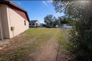 704 W Alamo Dr, Lakeland, FL 33813 - Photo 10