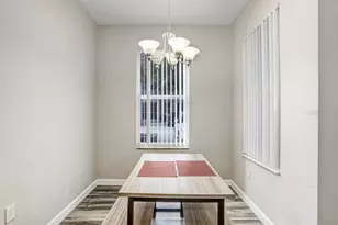 5032 Sunridge Palms Dr, Tampa, FL 33617 - Photo 10